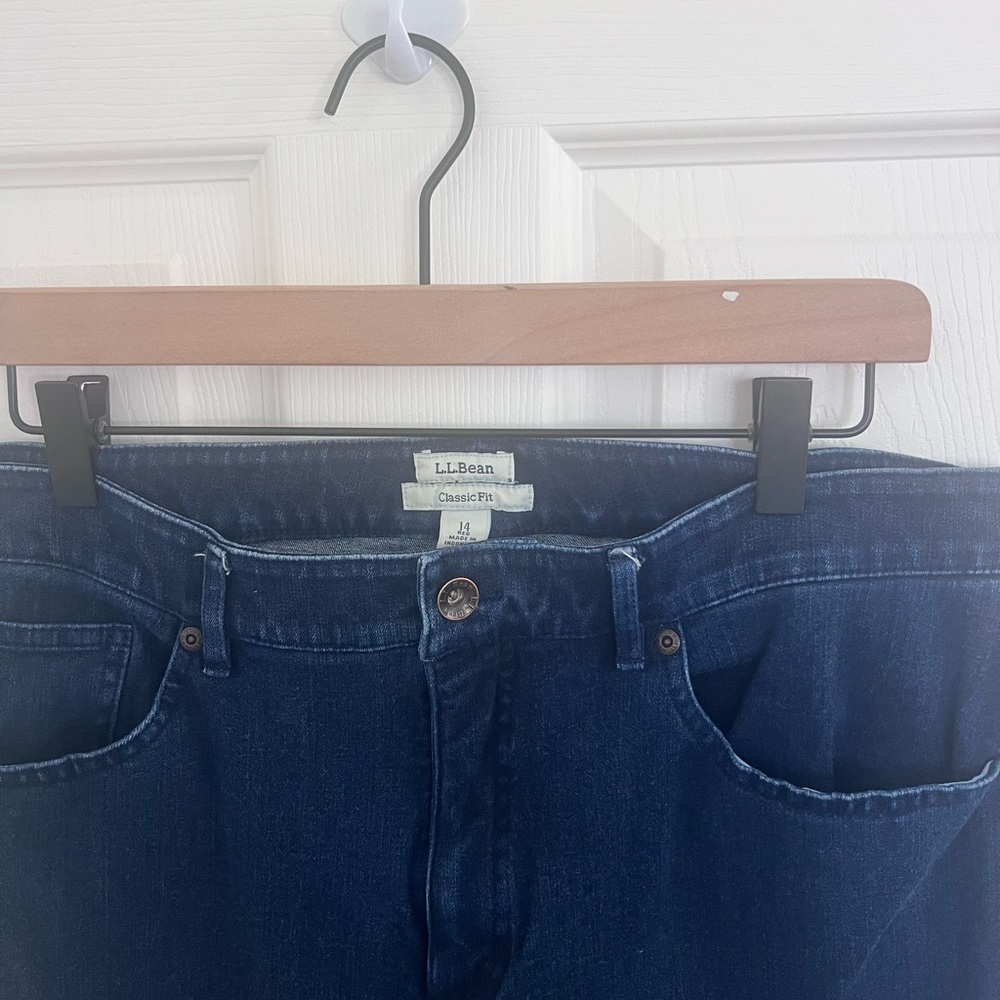 L.L. Bean Dark Indigo Straight Leg Jeans - Picture 2 of 9